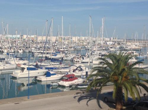 Apartamento Pueblo Marinero Puerto Sherry El Puerto de Santa María Esterno foto